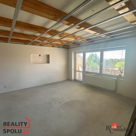 Prodej bytu 3+kk, Újezd u Brna, 9. května, 83 m2