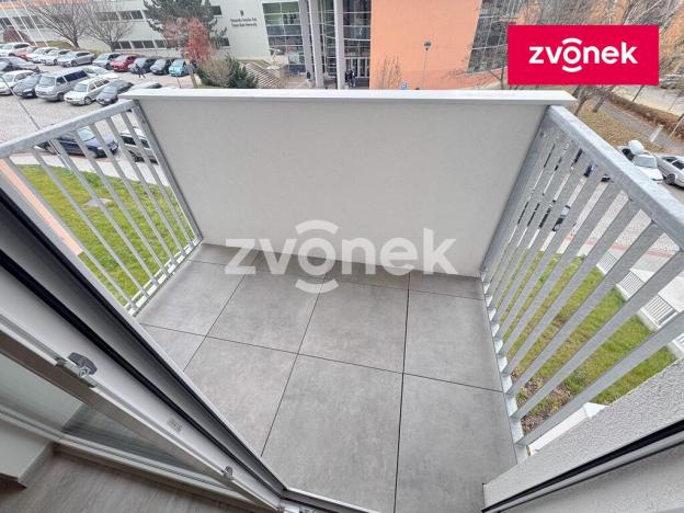 Pronájem bytu 1+kk, Zlín, Nad Stráněmi, 37 m2