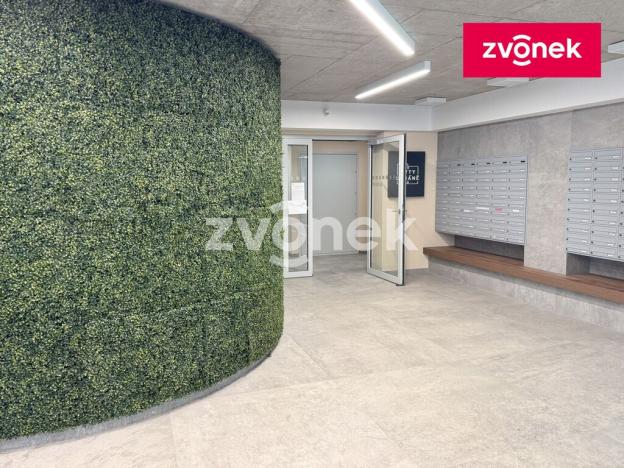 Pronájem bytu 1+kk, Zlín, Nad Stráněmi, 37 m2