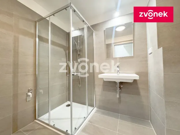 Pronájem bytu 1+kk, Zlín, Nad Stráněmi, 37 m2