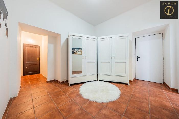 Prodej rodinného domu, Roztoky, 300 m2