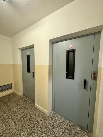 Pronájem bytu 2+1, Pardubice - Zelené Předměstí, nábřeží Závodu míru, 53 m2