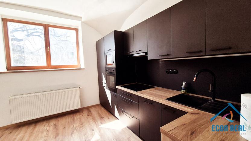 Pronájem bytu 2+kk, Brandýs nad Labem-Stará Boleslav - Stará Boleslav, Mariánské náměstí, 40 m2