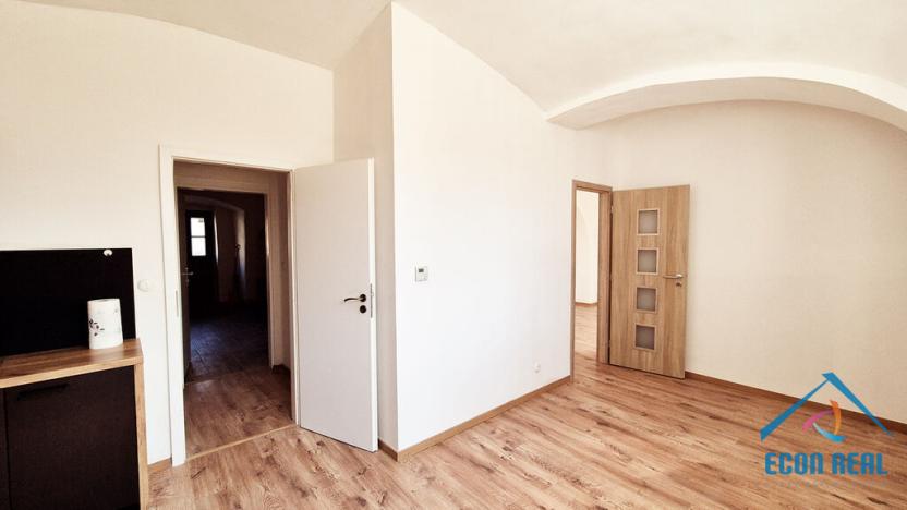 Pronájem bytu 2+kk, Brandýs nad Labem-Stará Boleslav - Stará Boleslav, Mariánské náměstí, 40 m2