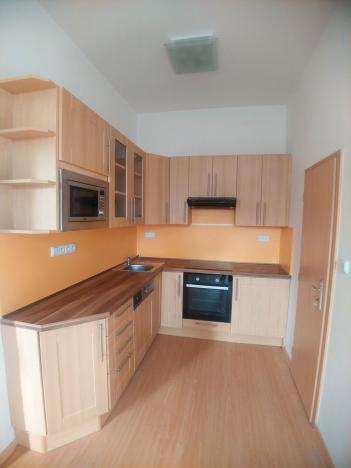 Pronájem bytu 1+1, Tábor, 9. května, 30 m2