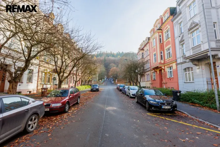 Prodej bytu 1+1, Karlovy Vary, Krymská, 28 m2