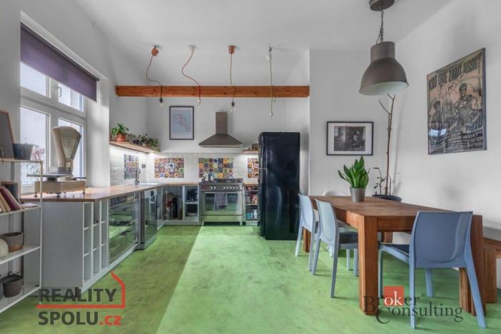 Prodej bytu 3+kk, Praha - Holešovice, U Uranie, 95 m2