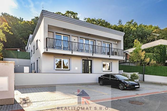 Prodej bytu 4+kk, Praha - Komořany, Pod lesem, 127 m2