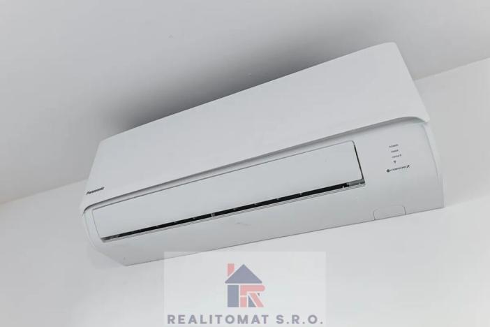 Prodej bytu 4+kk, Praha - Komořany, Pod lesem, 127 m2