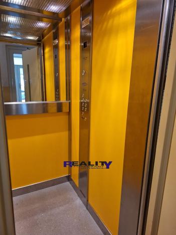 Pronájem bytu 2+1, Žatec, Ostrov, 66 m2