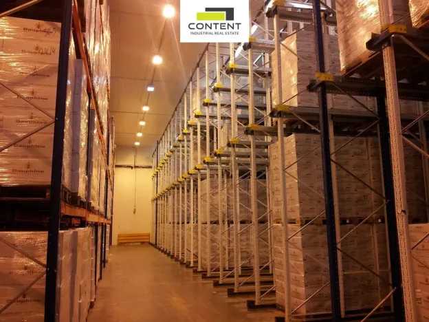 Pronájem skladu, Rynholec, 2060 m2