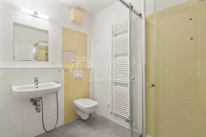 Pronájem bytu 3+kk, Praha - Vysočany, Spojovací, 91 m2