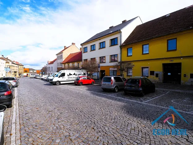 Prodej činžovního domu, Benátky nad Jizerou - Benátky nad Jizerou I, Husovo náměstí, 807 m2