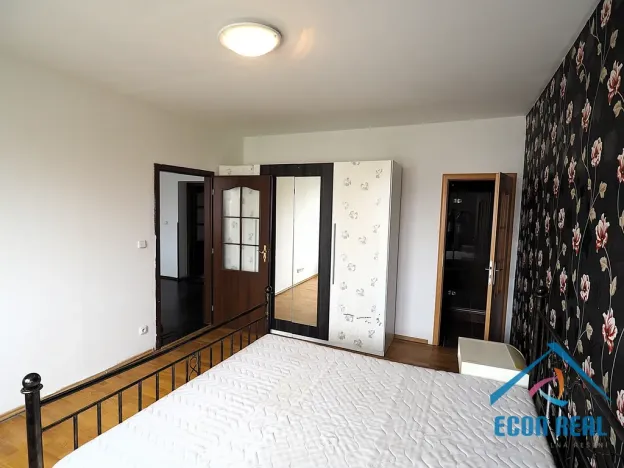 Prodej činžovního domu, Benátky nad Jizerou - Benátky nad Jizerou I, Husovo náměstí, 807 m2