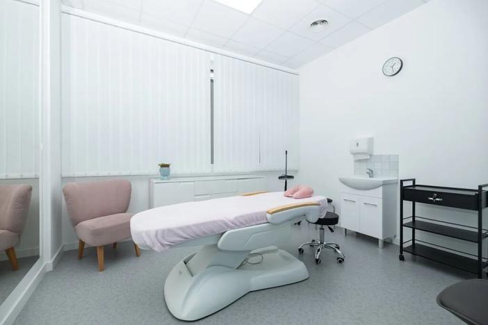 Pronájem obchodního prostoru, Praha - Stodůlky, Petržílkova, 13 m2