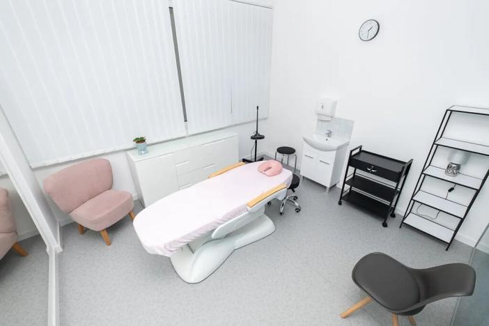 Pronájem obchodního prostoru, Praha - Stodůlky, Petržílkova, 13 m2