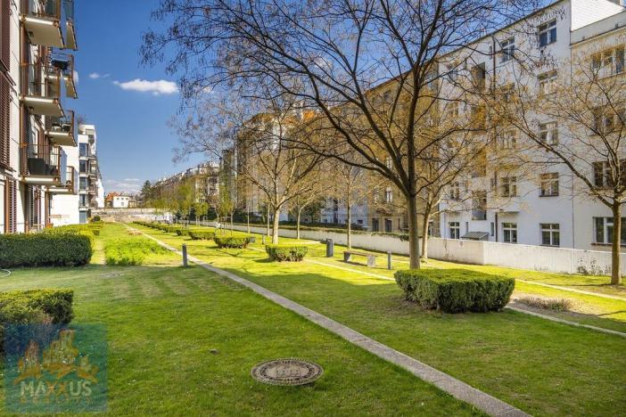 Pronájem bytu 3+kk, Praha - Vinohrady, Korunní, 95 m2