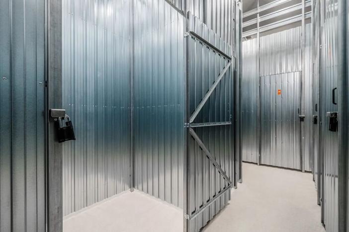 Pronájem skladu, Praha - Kobylisy, Horňátecká, 1 m2