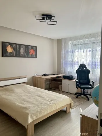 Prodej bytu 3+1, Jesenice, 92 m2