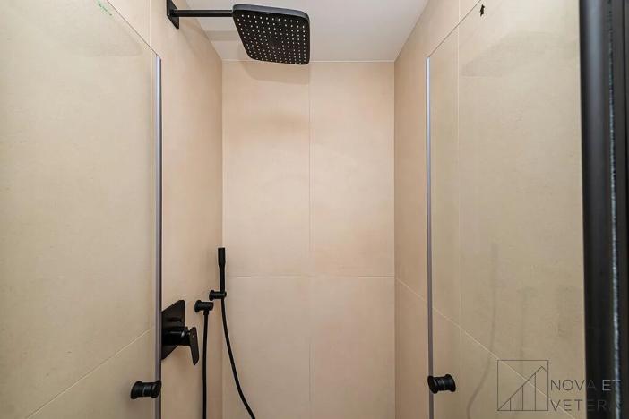 Prodej bytu 4+kk, Praha - Holešovice, Na Maninách, 95 m2