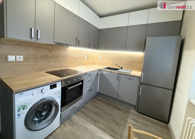 Pronájem bytu 2+1, Frenštát pod Radhoštěm, Školská čtvrť, 53 m2