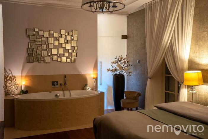 Prodej vily, Praha - Dejvice, V Šáreckém údolí, 459 m2