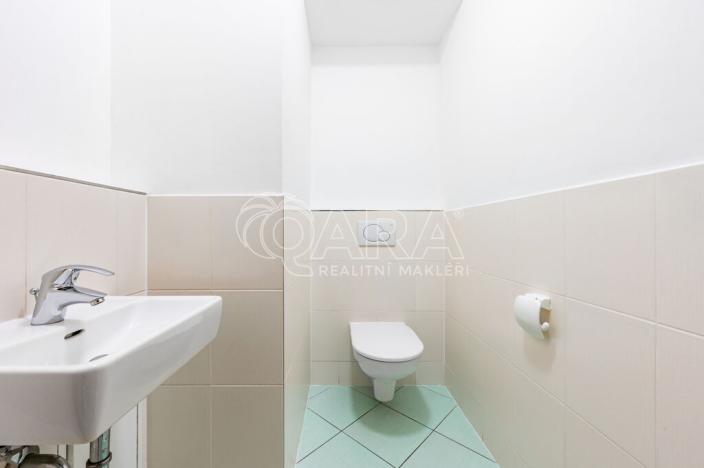 Pronájem bytu 3+kk, Praha - Dolní Měcholupy, Kryšpínova, 84 m2