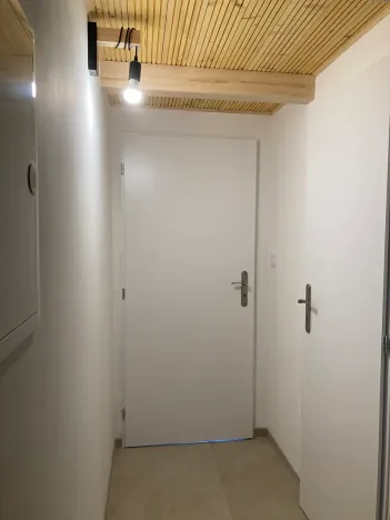 Pronájem bytu 1+kk, Praha - Košíře, Vrchlického, 20 m2