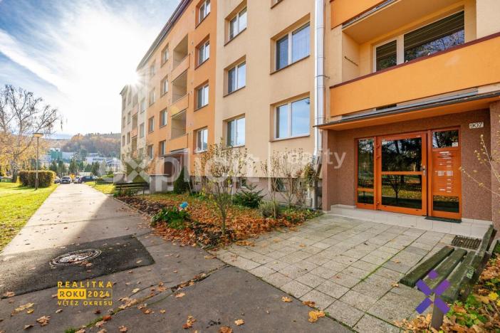 Prodej bytu 2+1, Luhačovice, Zahradní čtvrť, 57 m2