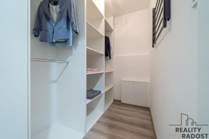 Pronájem bytu 1+kk, Olomouc, Frištenského, 32 m2