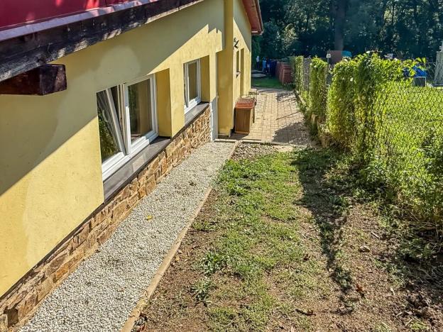 Prodej bytu 2+kk, Červené Pečky, Dobešovice, 66 m2