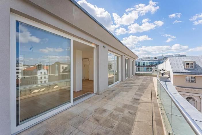 Pronájem bytu 3+1, Praha - Nové Město, Jungmannova, 116 m2