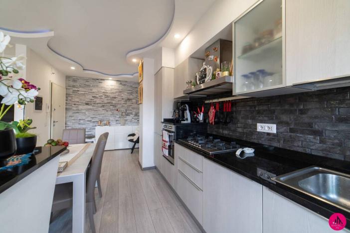 Prodej bytu 2+kk, Via Monte Nero, Pordenone, Friuli-venezia-giulia, Itálie, 85 m2