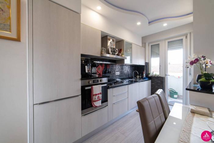 Prodej bytu 2+kk, Via Monte Nero, Pordenone, Friuli-venezia-giulia, Itálie, 85 m2