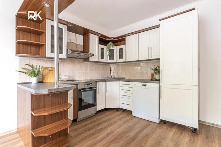 Prodej rodinného domu, Zásmuky, Komenského nám., 133 m2