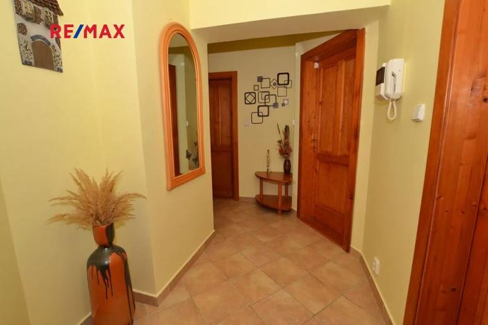 Pronájem bytu 2+1, Plzeň, 28. října, 60 m2