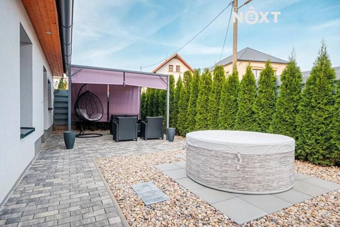 Prodej rodinného domu, Třebnouševes, 230 m2