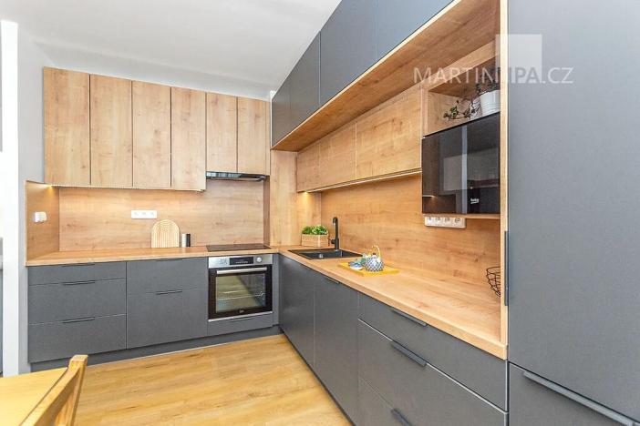 Prodej bytu 3+kk, Praha - Střížkov, Vysočanská, 71 m2