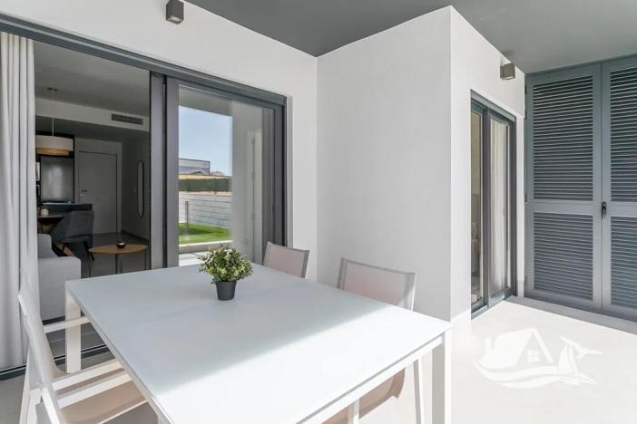Prodej bytu 3+kk, Torrevieja, Španělsko, 60 m2
