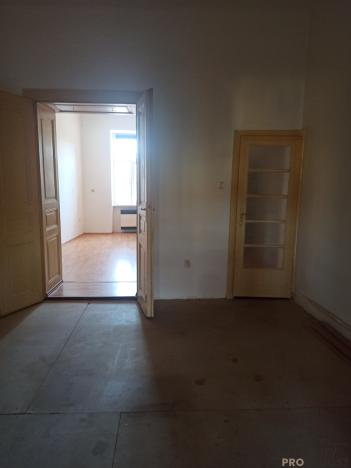 Pronájem bytu 2+1, Holešov, nám. Dr. E. Beneše, 67 m2