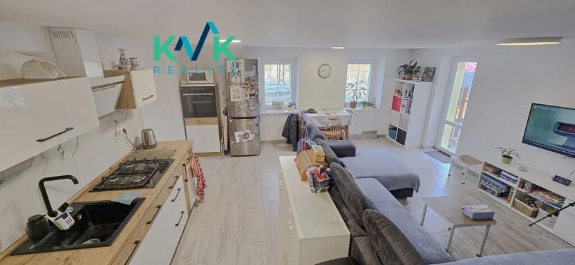 Prodej rodinného domu, Březová, Nad Kostelem, 200 m2