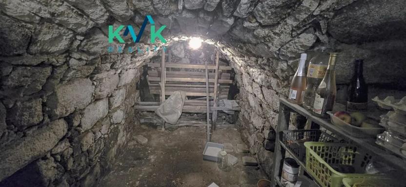 Prodej rodinného domu, Březová, Nad Kostelem, 200 m2