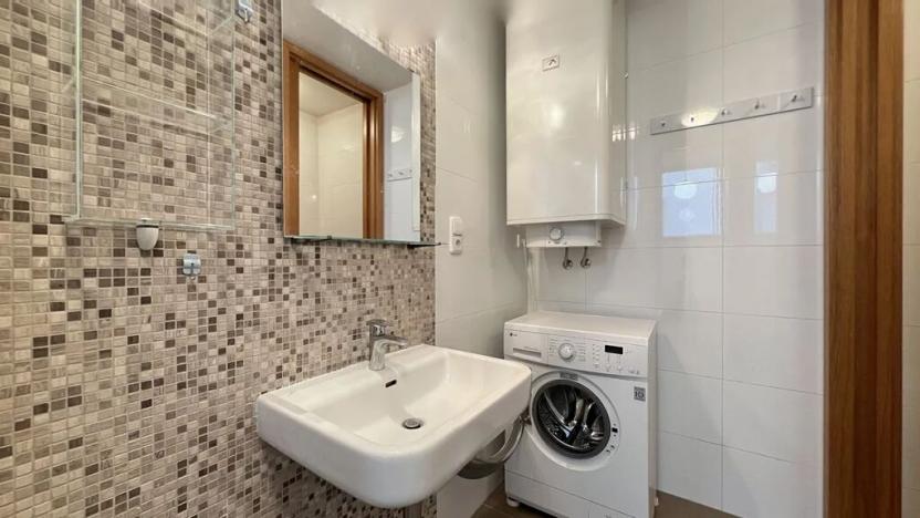 Pronájem bytu 1+kk, Praha - Vinohrady, Uruguayská, 38 m2