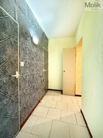 Prodej bytu 2+1, Osek, Hrdlovská, 62 m2