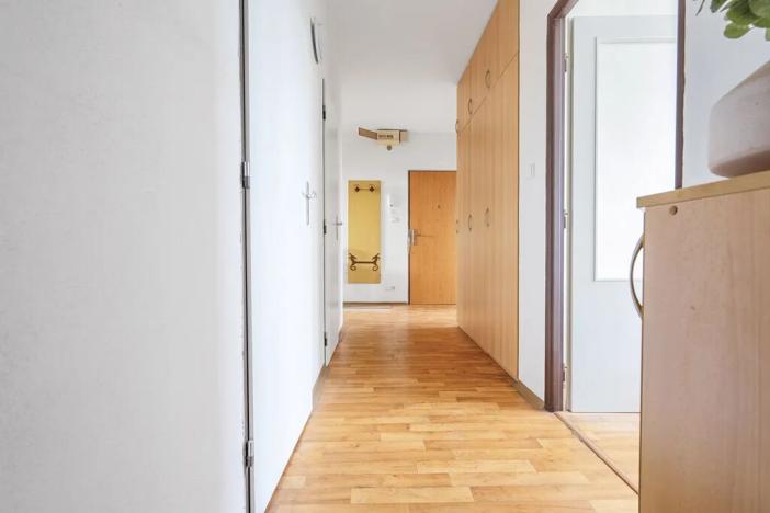 Prodej bytu 3+1, Praha - Kobylisy, Mirovická, 74 m2