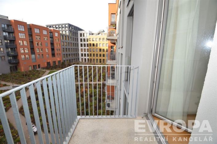 Pronájem bytu 2+kk, Praha - Smíchov, Nádražní, 53 m2