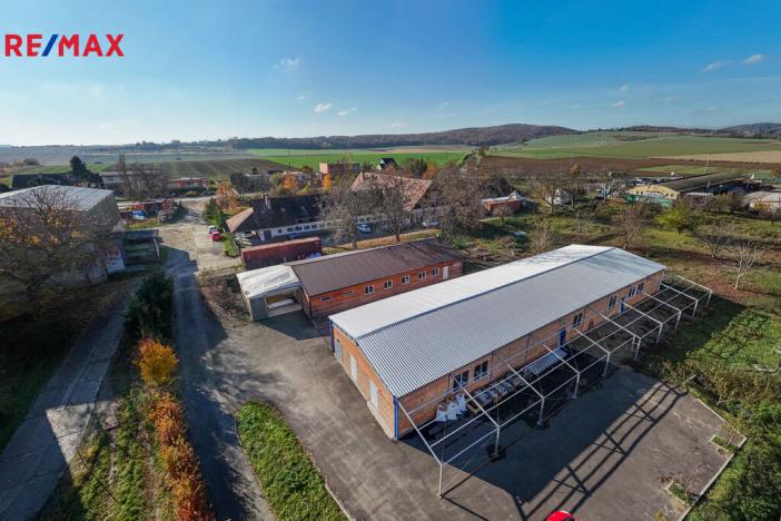 Pronájem skladu, Troubsko, U lednice, 3000 m2