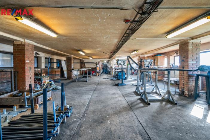 Pronájem skladu, Troubsko, U lednice, 3000 m2