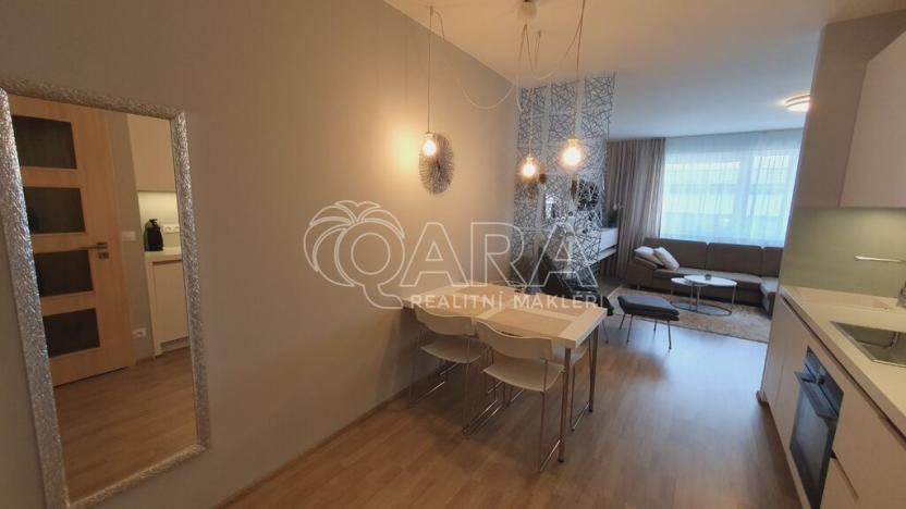 Pronájem bytu 1+kk, Praha - Stodůlky, Petržílkova, 42 m2