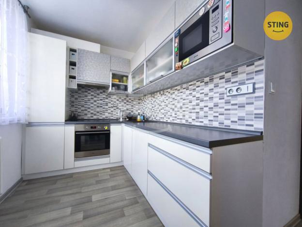 Prodej bytu 3+1, Větrný Jeníkov, 74 m2